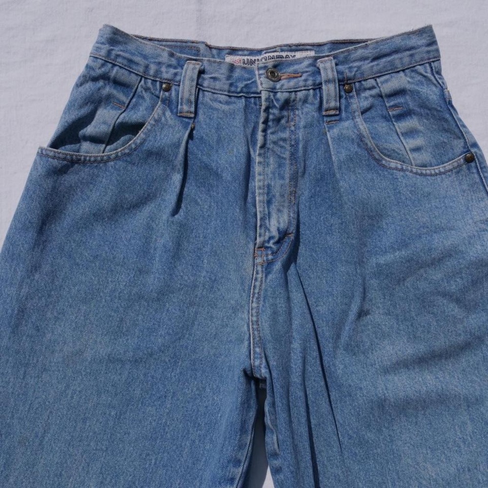 Cute 90s Union‎ Bay classic wash mom jeans